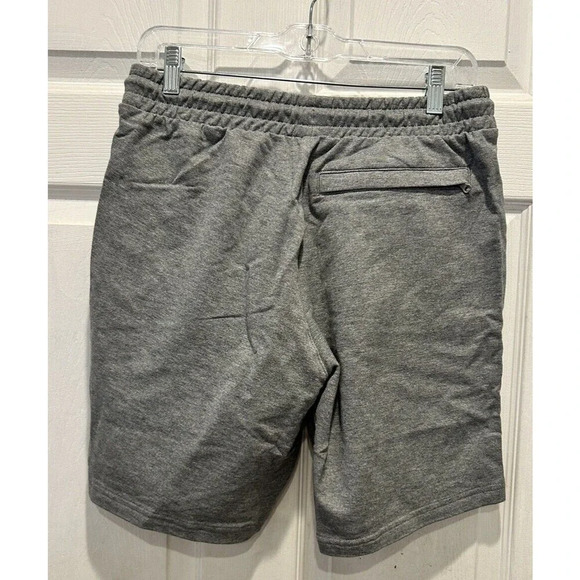 Puma Classics Gray Logo 8 Inch Shorts Baby Mens Size Medium‎ Casual Athletic NWT - Picture 5 of 7
